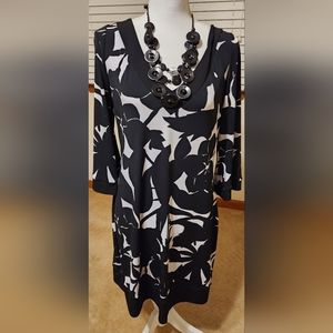 Ladies size large White House Black Martket Dress